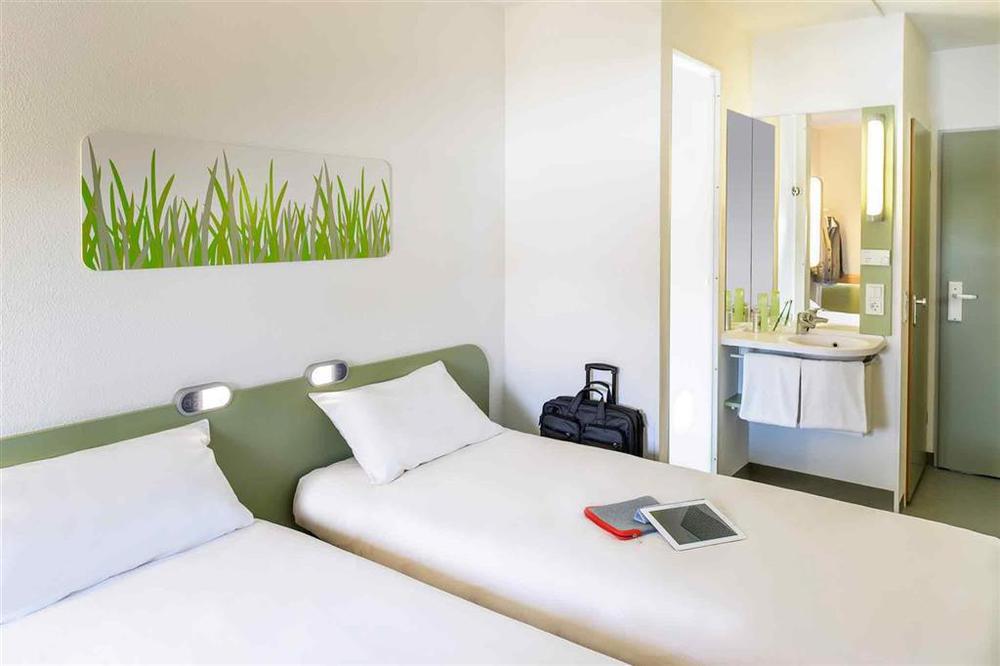 فندق Ibis Styles Les Sables Olonne الغرفة الصورة