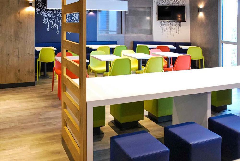 فندق Ibis Styles Les Sables Olonne المطعم الصورة